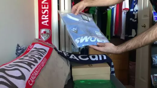 Must-Haves: Top 5 Merchandise for Every Premier League Fan